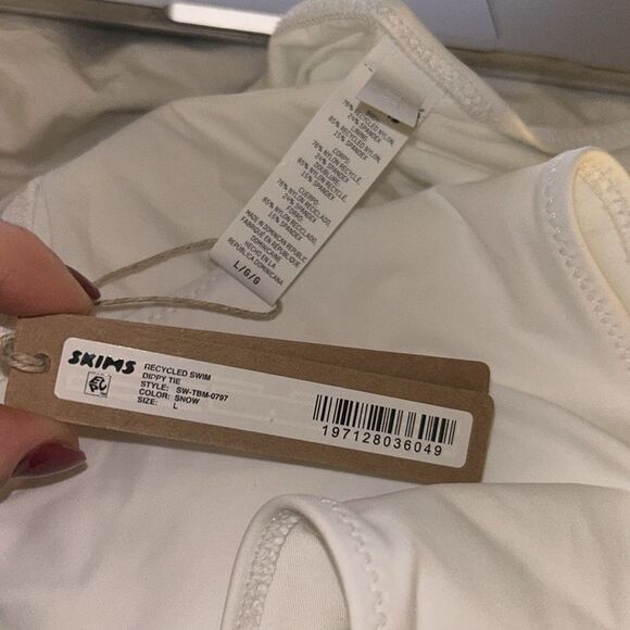 NWT skims dippy tie bottoms in snow L - Picture 5 of 6